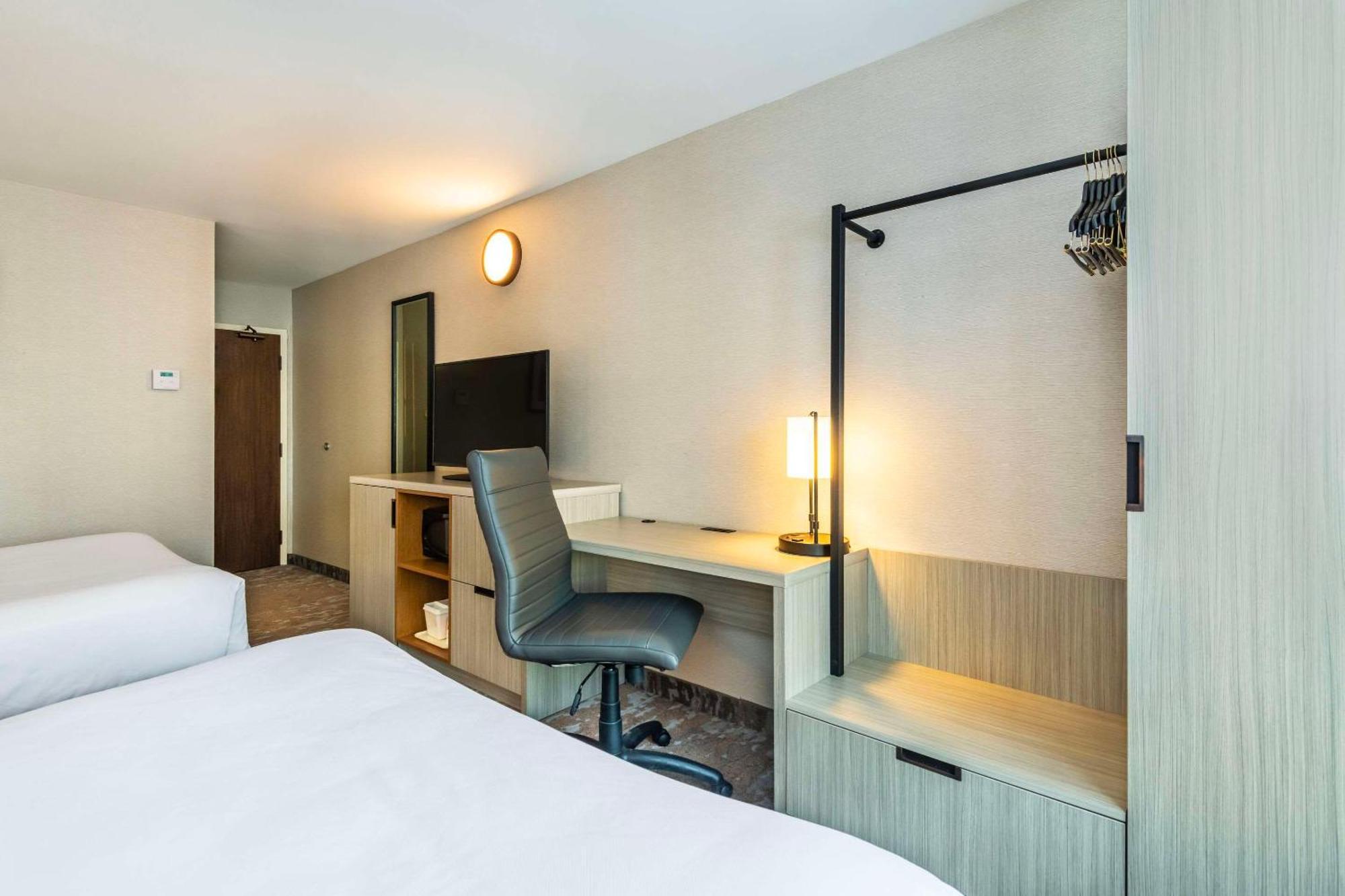 Comfort Inn Airport East Québec Exterior foto